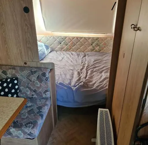 Caravane Residentielle Hébergement de vacances *