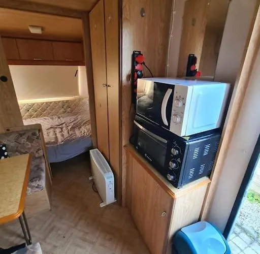 Caravane Residentielle Hébergement de vacances *